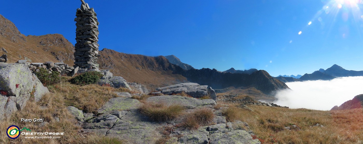 31 All'omone ..cielo blu sopra le nuvole.jpg